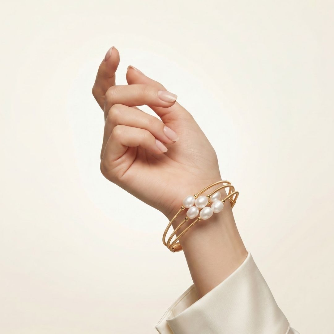 Elegant Multi-Strand Gold-Tone Design Freshwater Pearls Bracelet