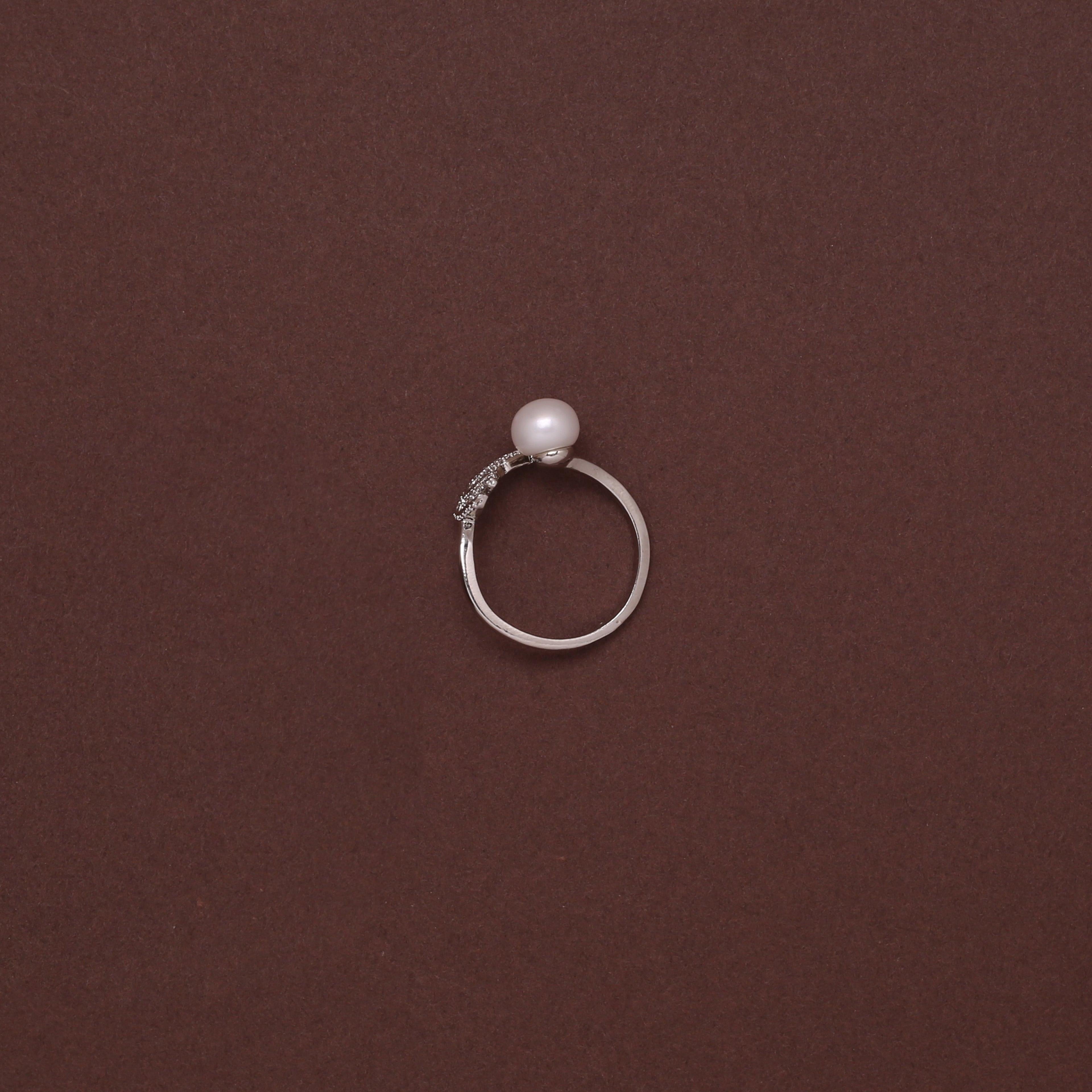 Leaf Whisper Freshwater Pearl Ring