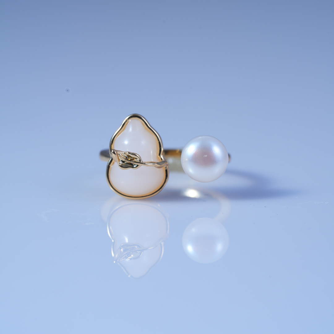 Elegant Bloom Freshwater Pearl Ring