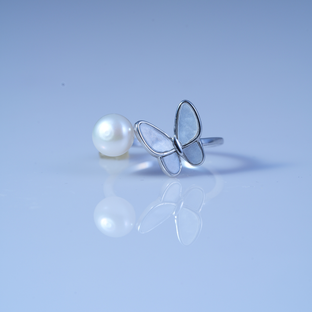 Butterfly Elegance White Finish Freshwater Pearl Ring