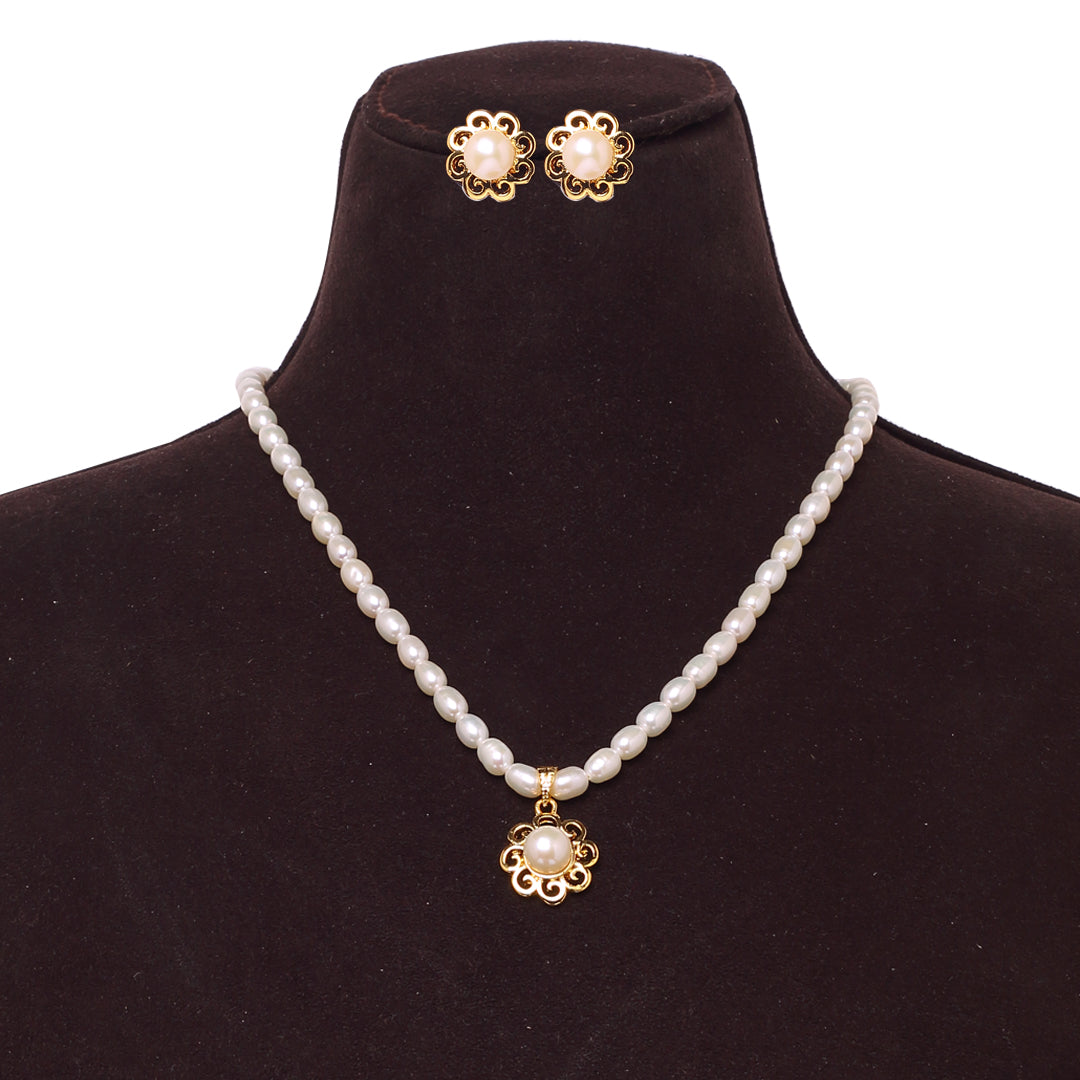 Oval Elegance Freshwater Oval Shape Pearl Set