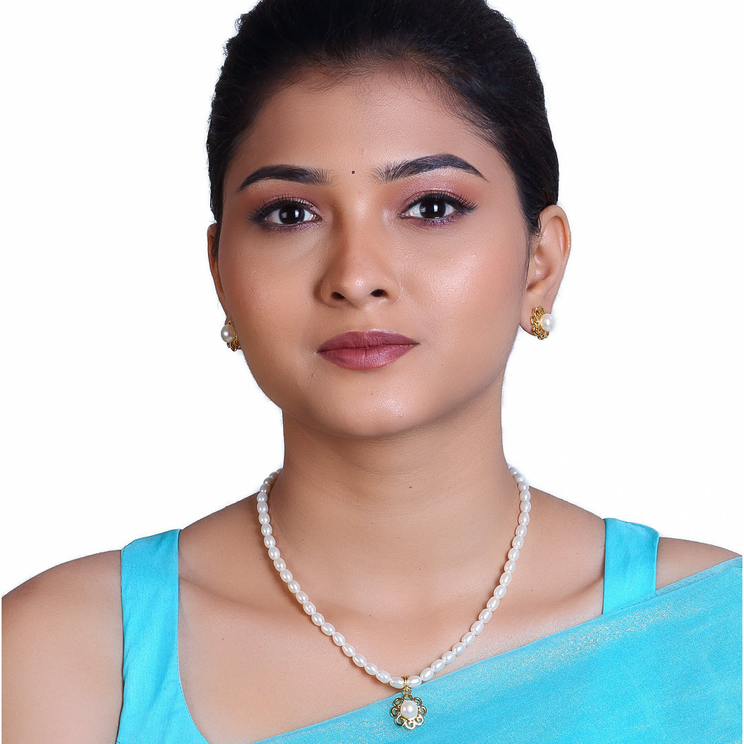 Oval Elegance Freshwater Oval Shape Pearl Set