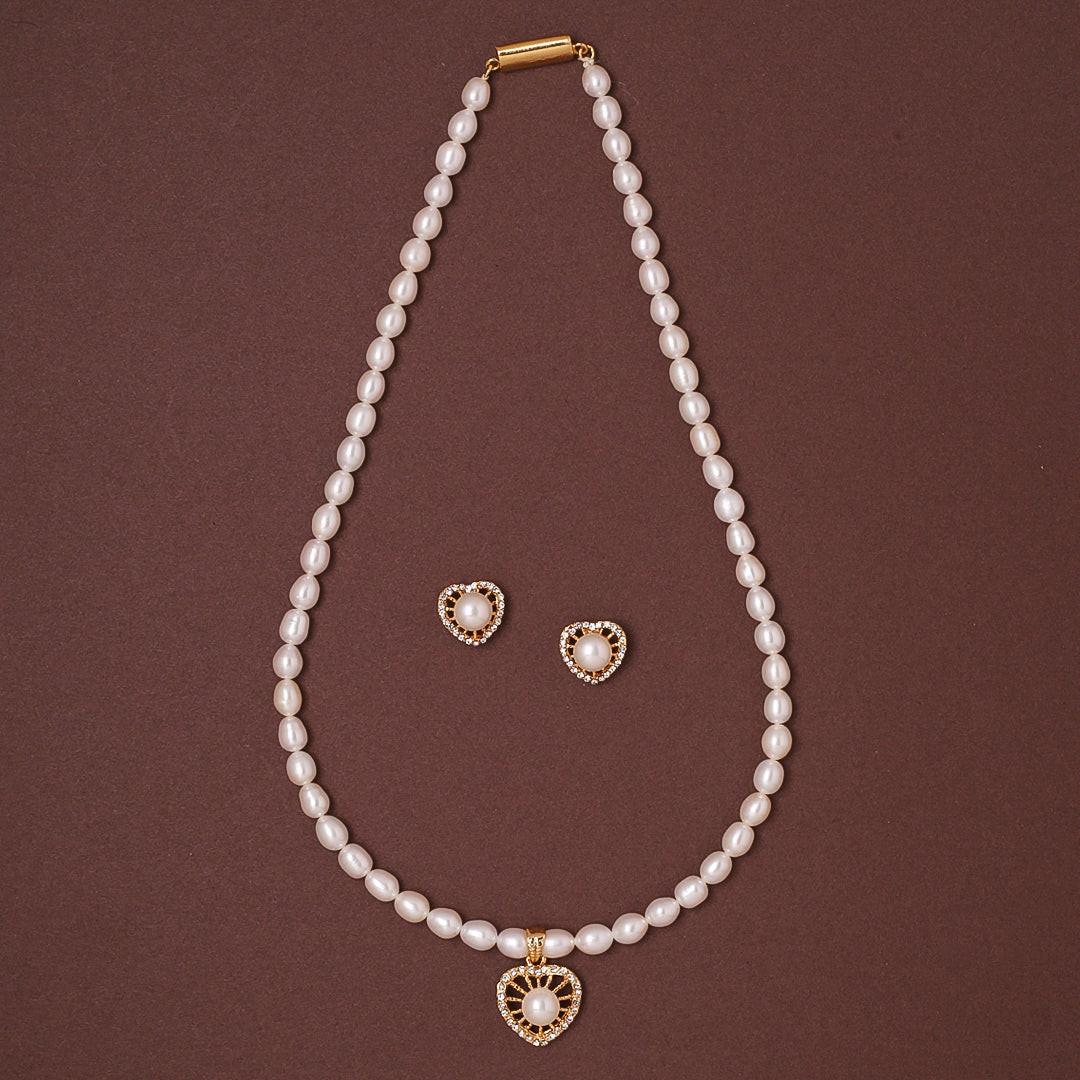 Heart of Elegance Freshwater Oval Shape Pearl Set