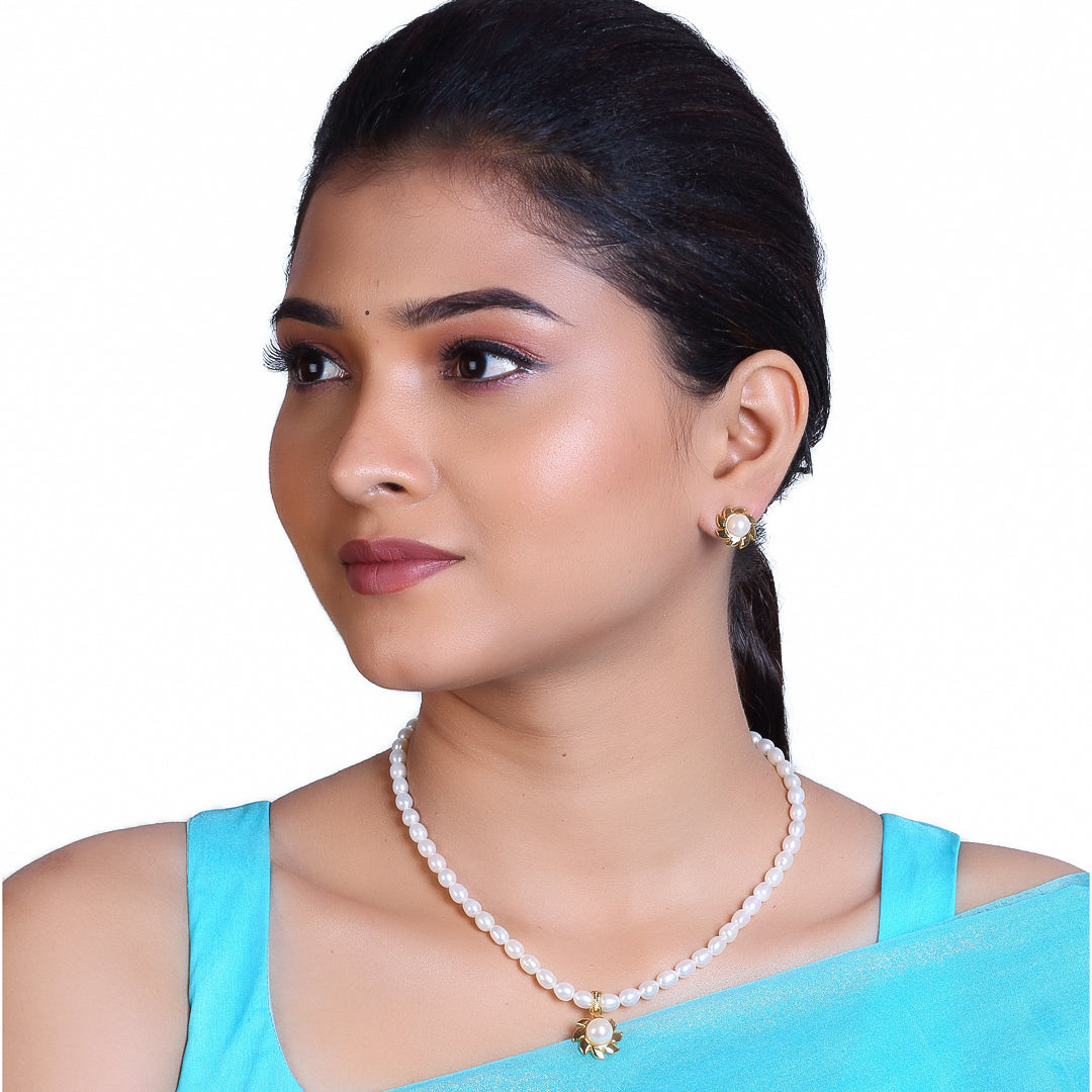 Freshwater Oval Shape Pearl flower Radiance Set