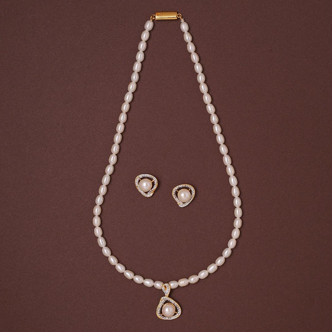 Freshwater Oval Shape GraceStone Cultured Pearl Beaded Set