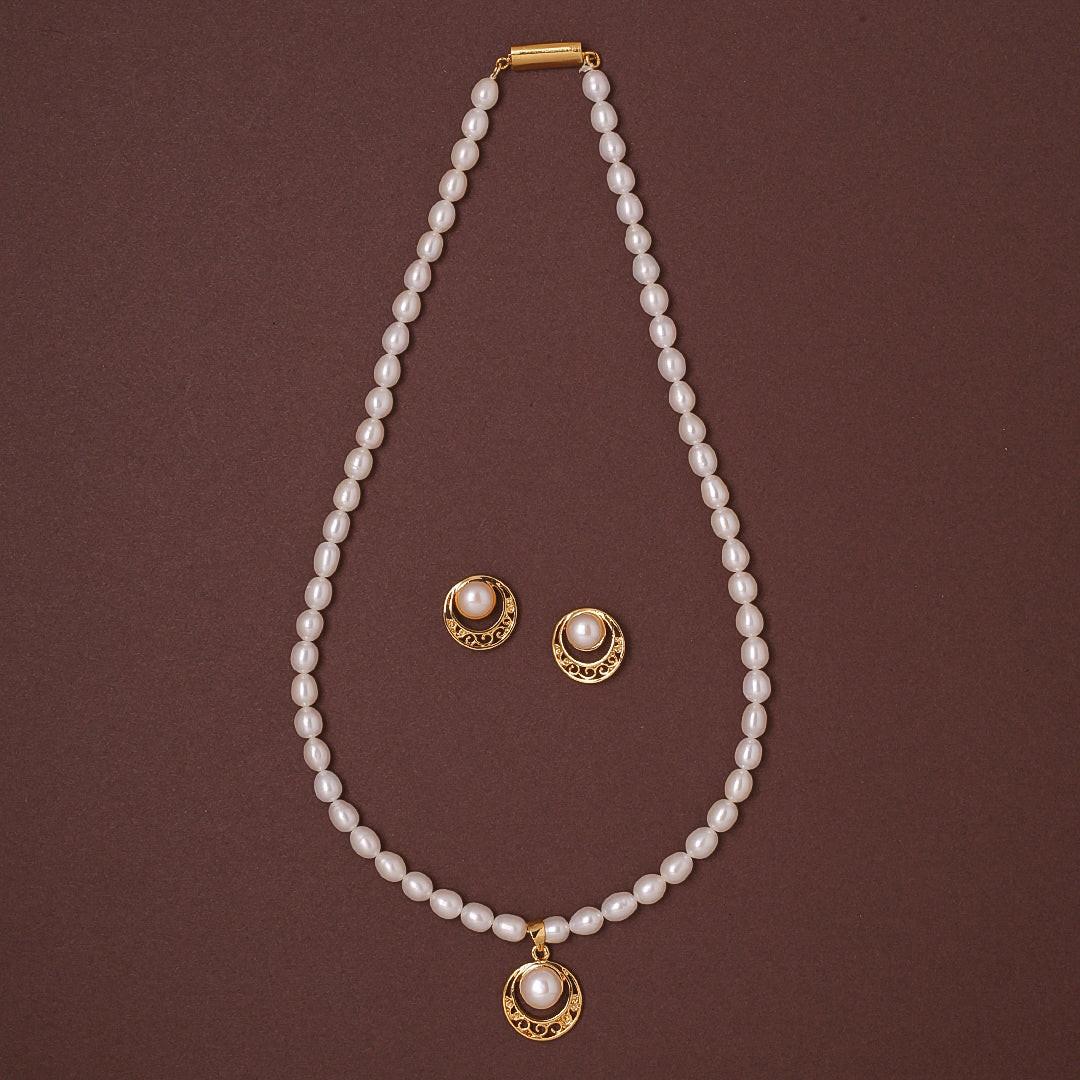 Freshwater Oval Shape Pearl Golden Bloom Pearl Set