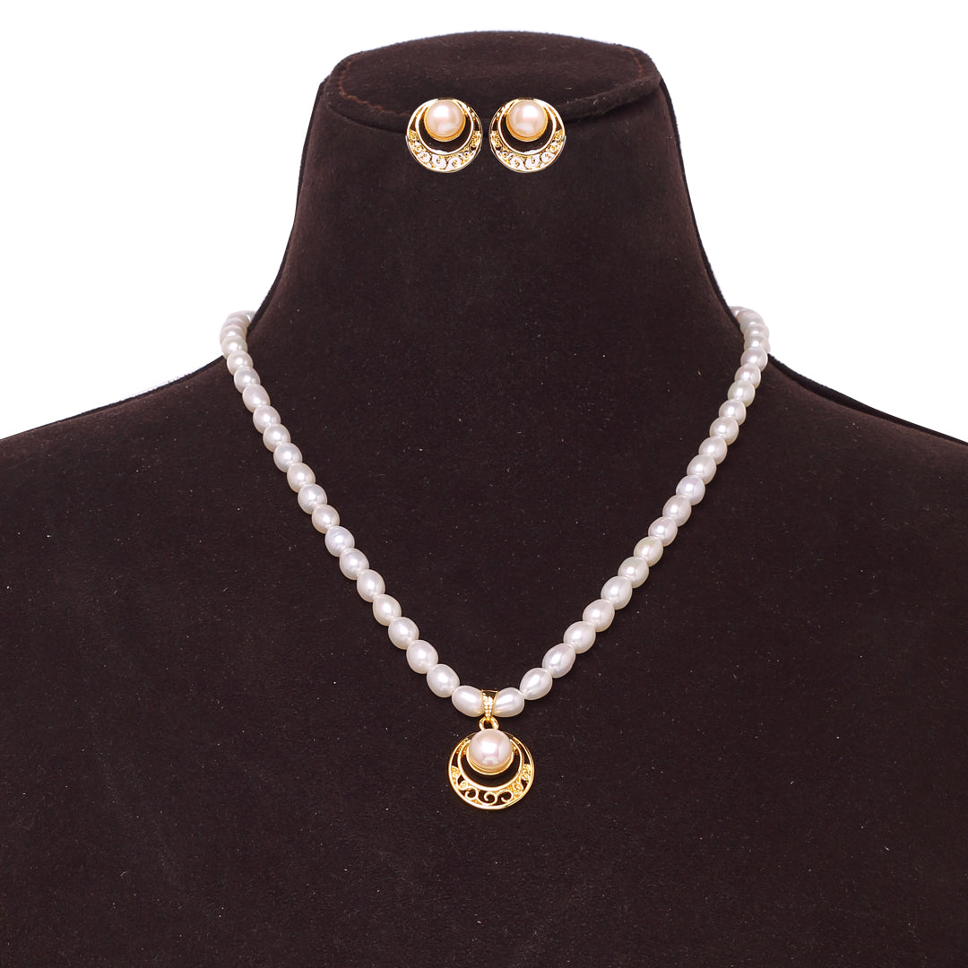 Freshwater Oval Shape Pearl Golden Bloom Pearl Set
