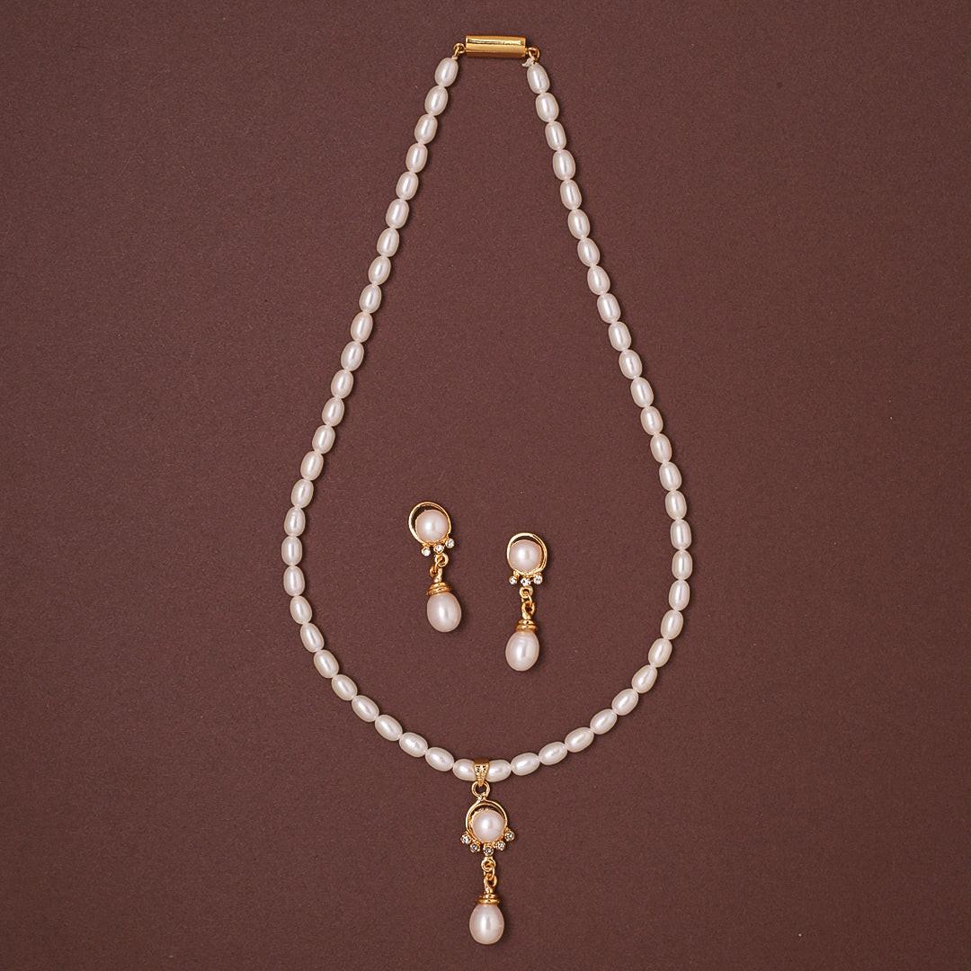 Freshwater Oval Shape Pearl Stone Studded Necklace & Earrings Set