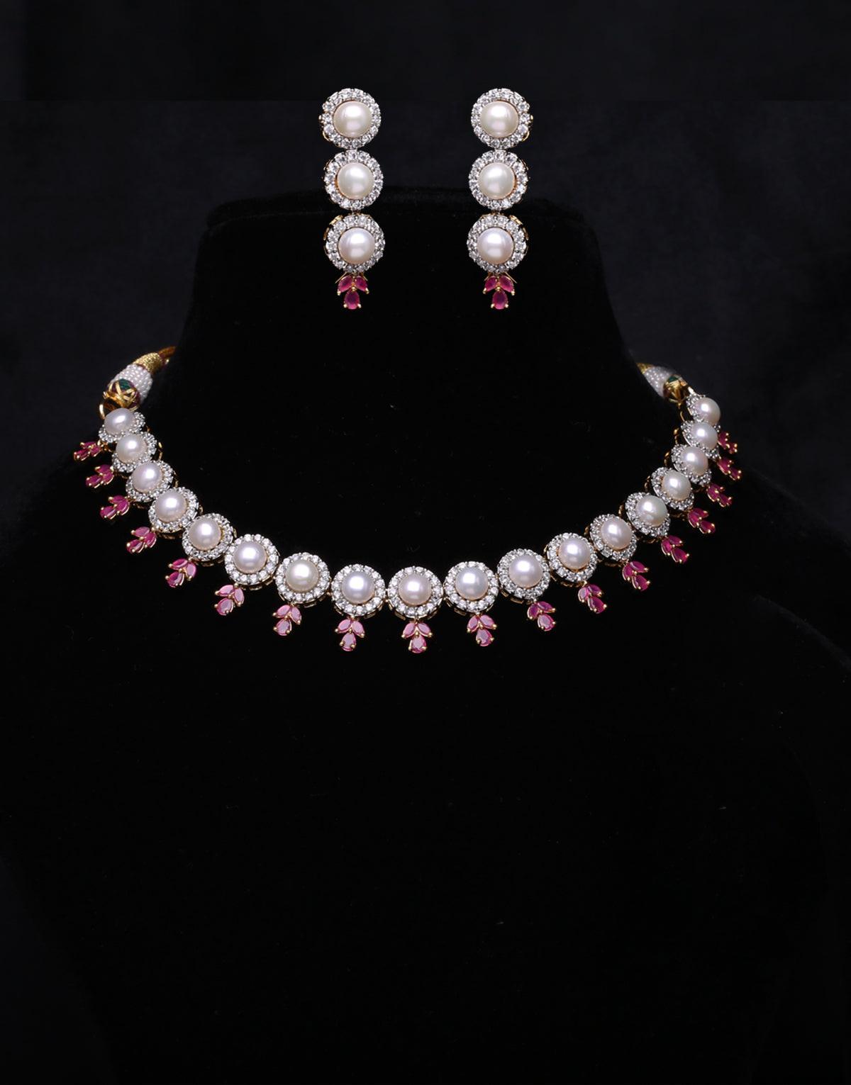 Traditional Button-Shaped Freshwater Pearl Choker Set