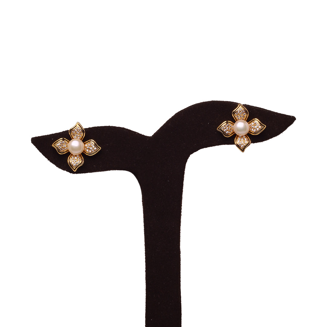 Pearl Bloom Studs Freshwater White Pearl
