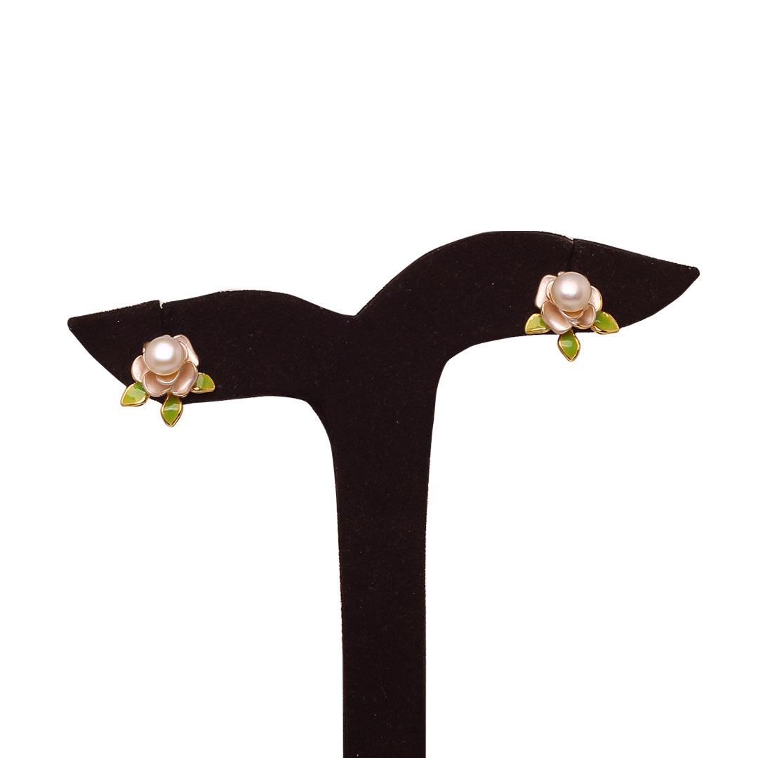 Lily Pearl Studs Freshwater White Pearl