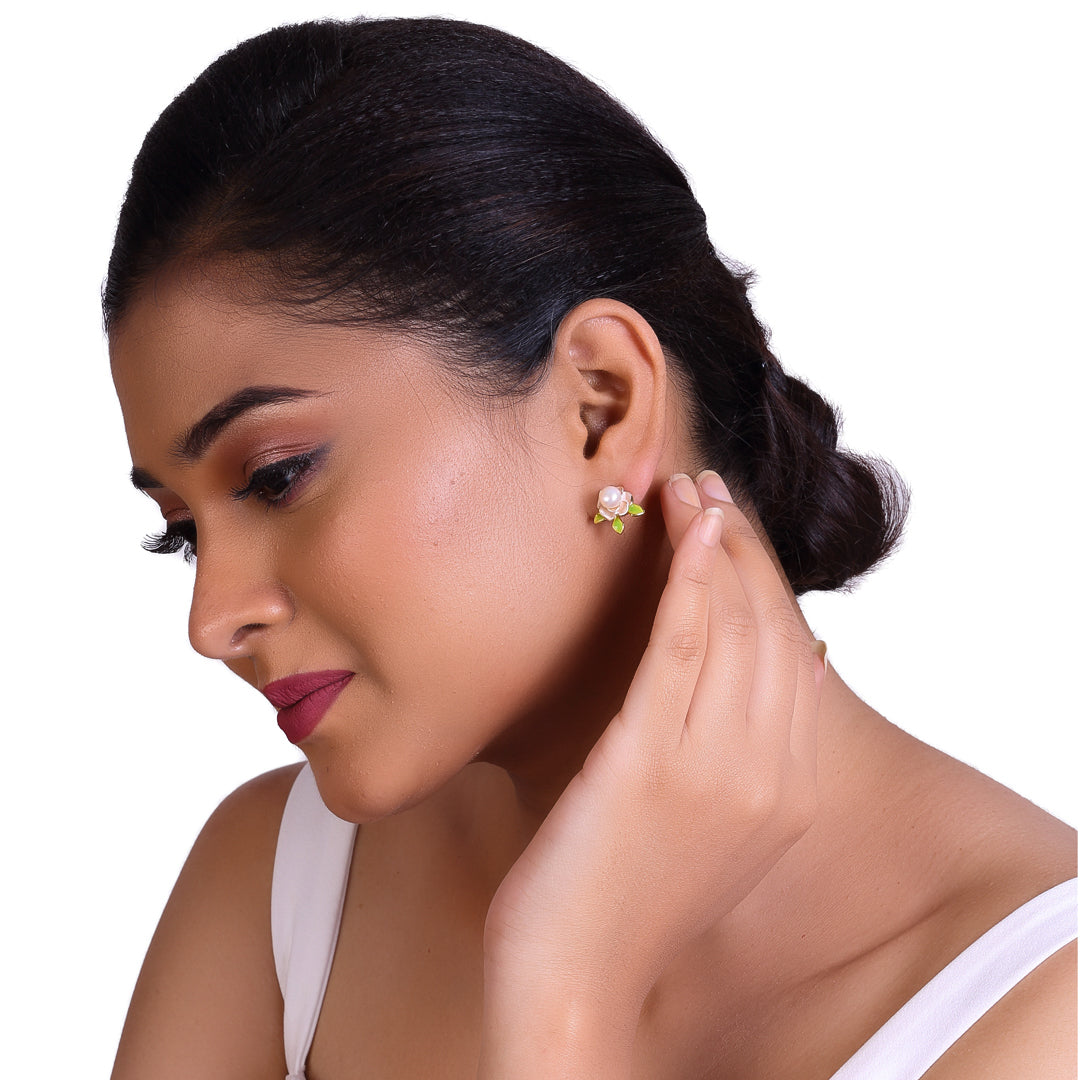 Lily Pearl Studs Freshwater White Pearl
