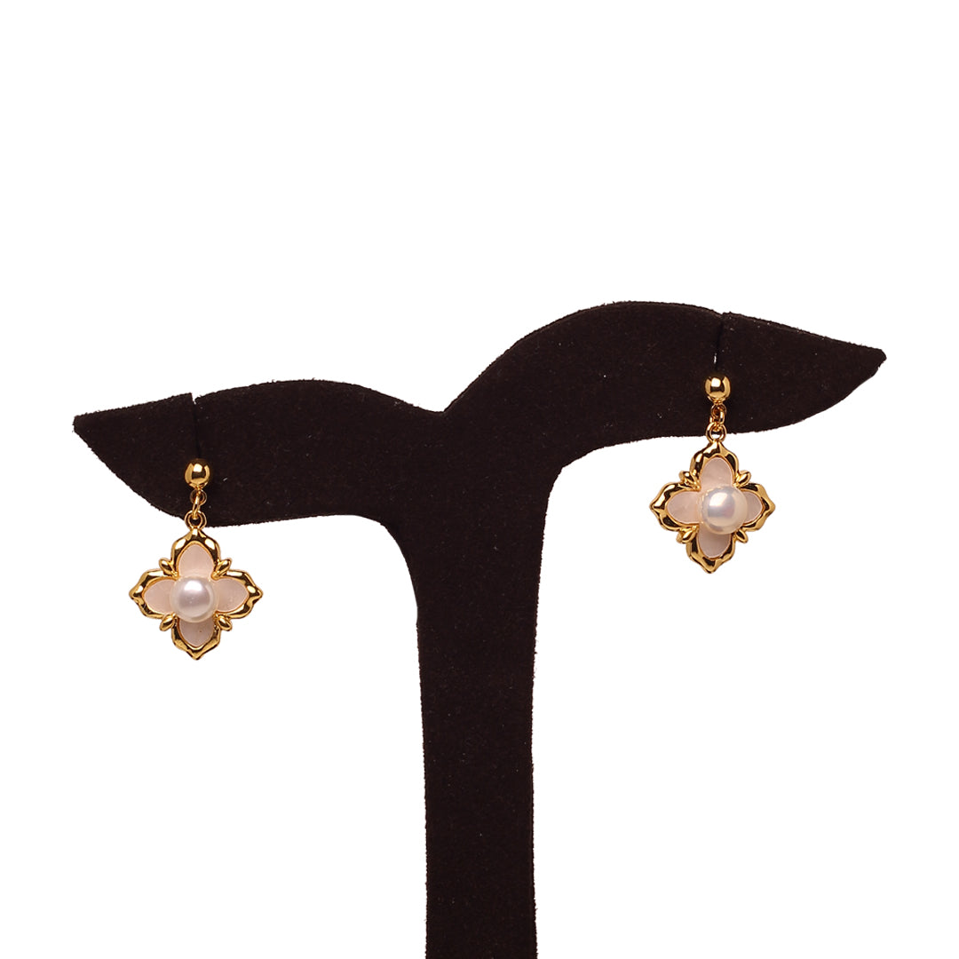 Aurora Diamond Frame Hangings Freshwater White Pearls