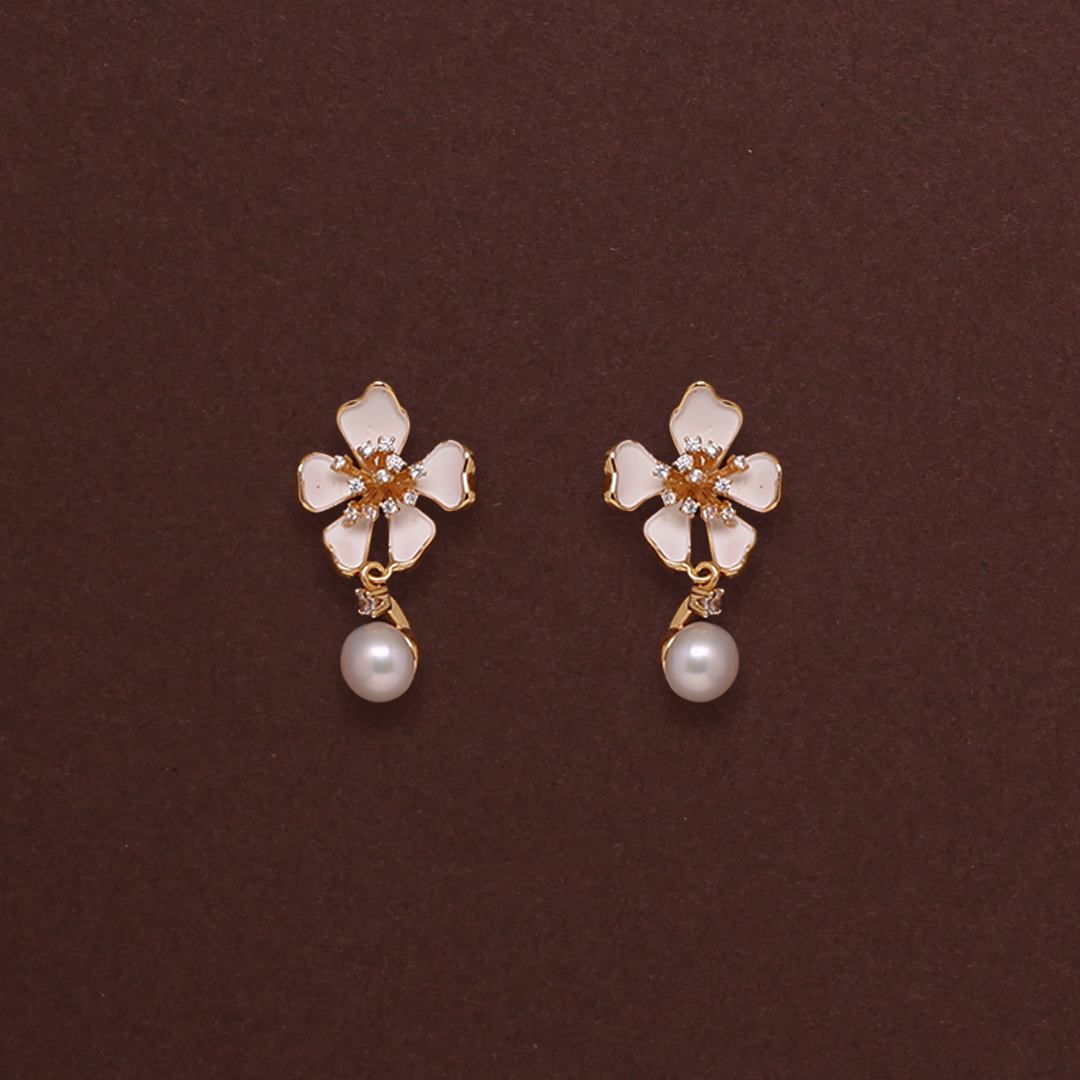 Lustre Frame Dangler Freshwater White Pearls