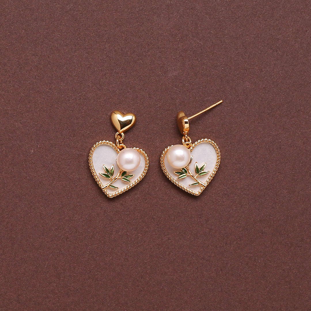 Pearl Heart Drop Earrings with Freshwater White Pearls
