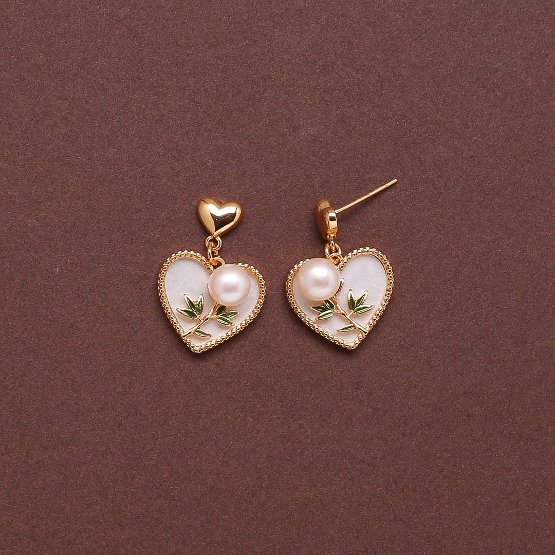 Pearl Heart Drop Earrings with Freshwater White Pearls
