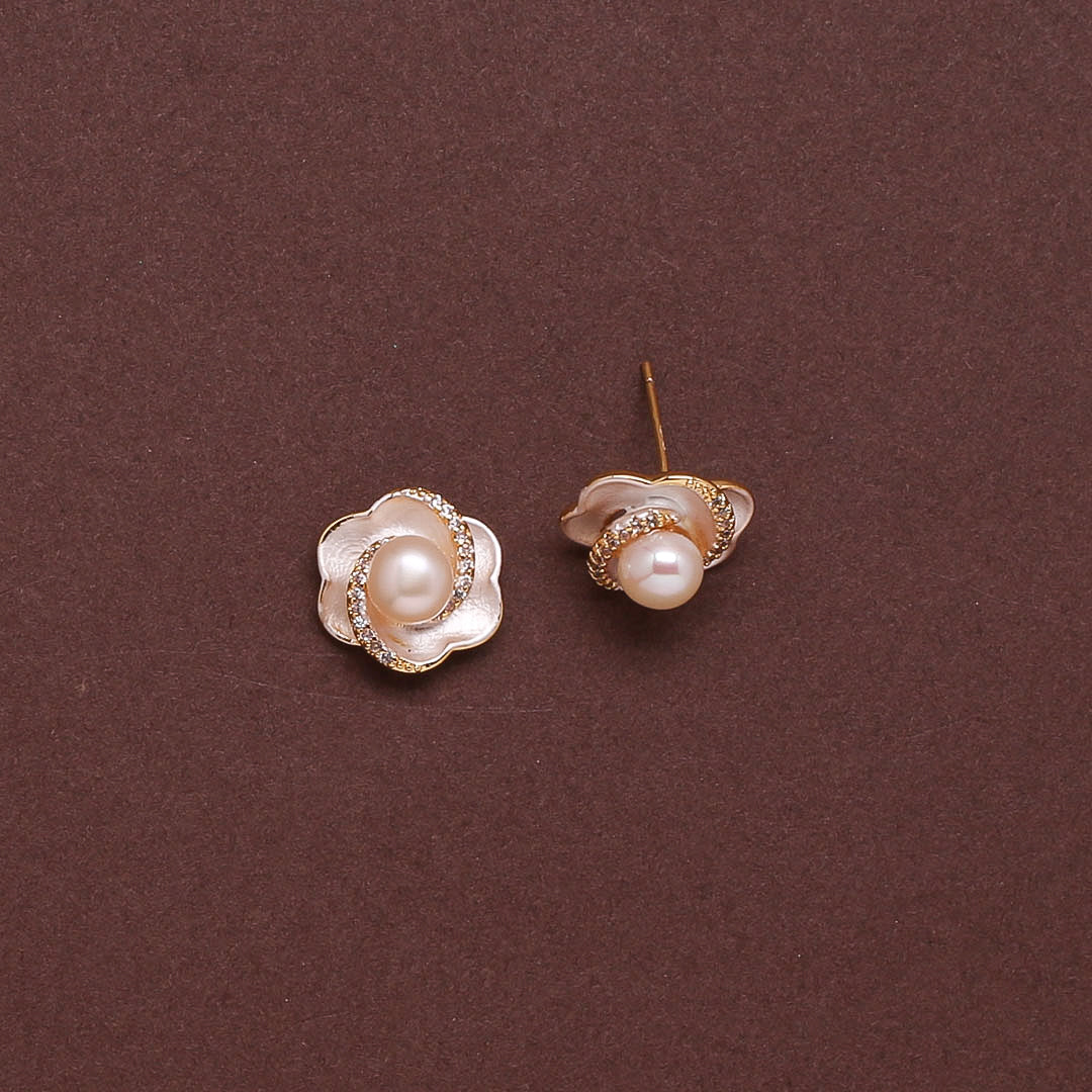 Heirloom Pearl Flowers Freshwater White Pearls
