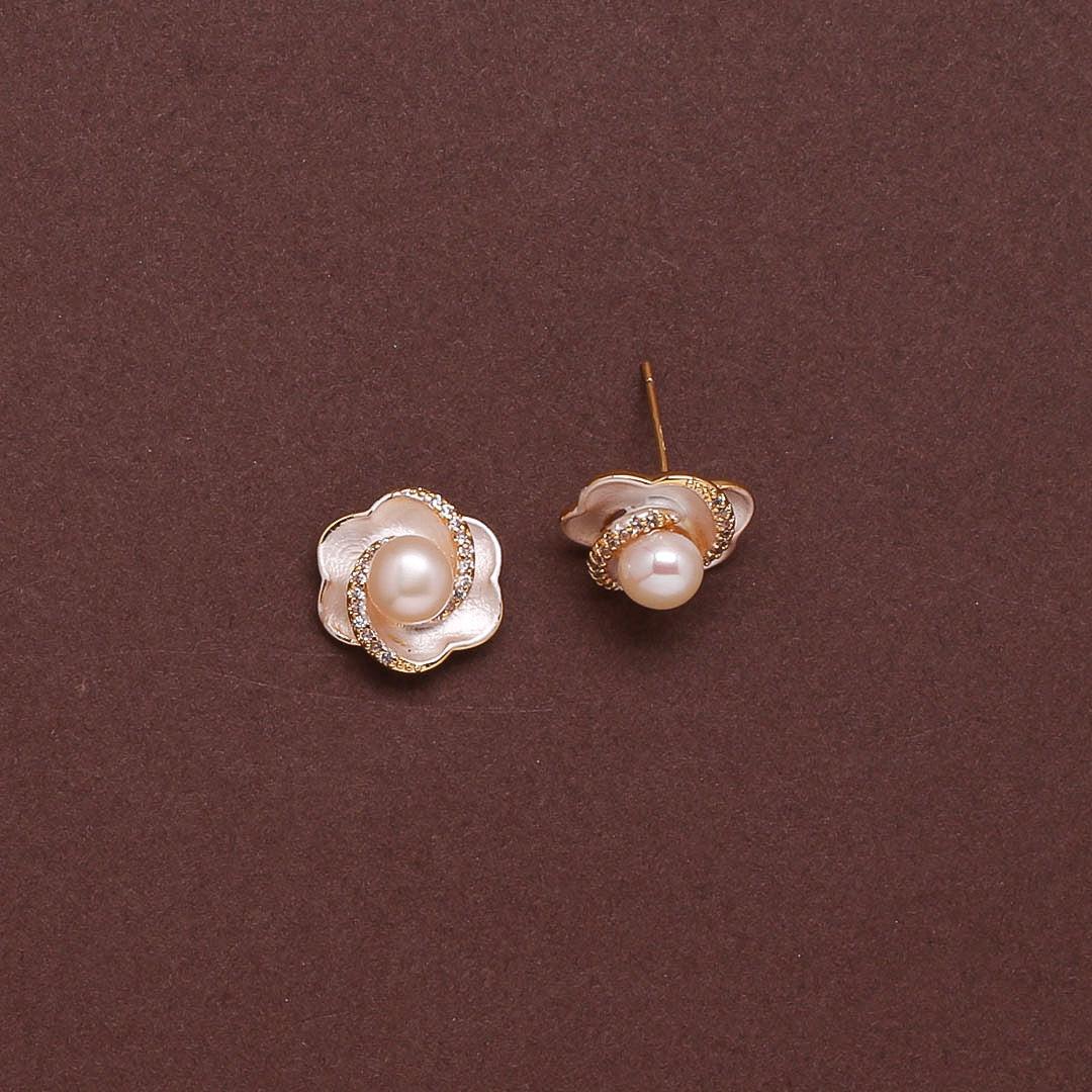 Heirloom Pearl Flowers Freshwater White Pearls