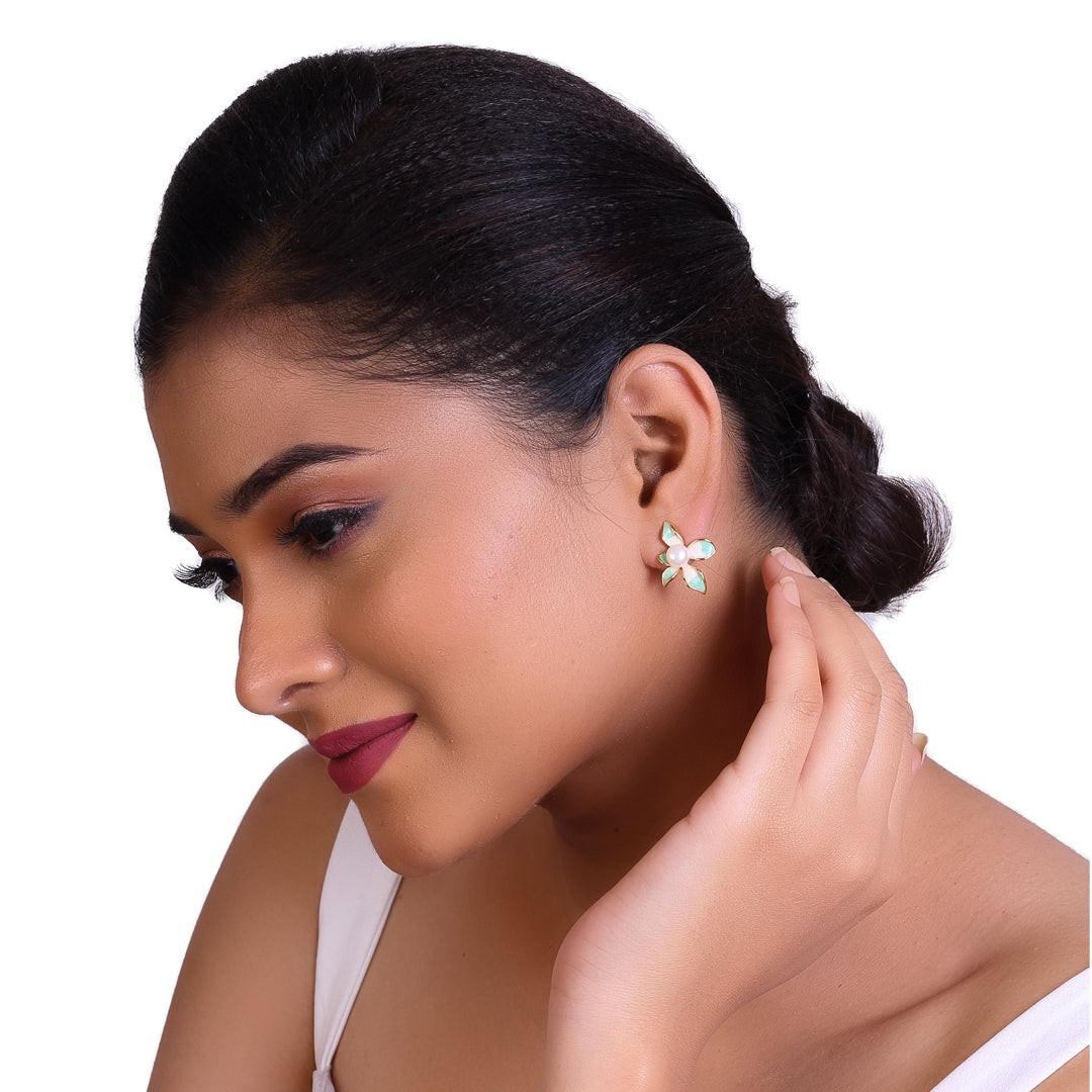 Pearl Enamel Bloom Tops Freshwater White Pearls