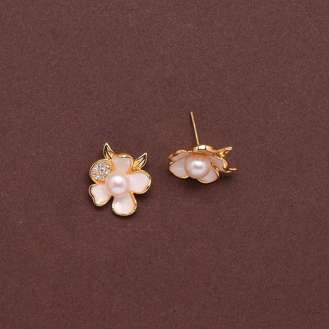 Ivory Bloom Studs Freshwater White Pearls