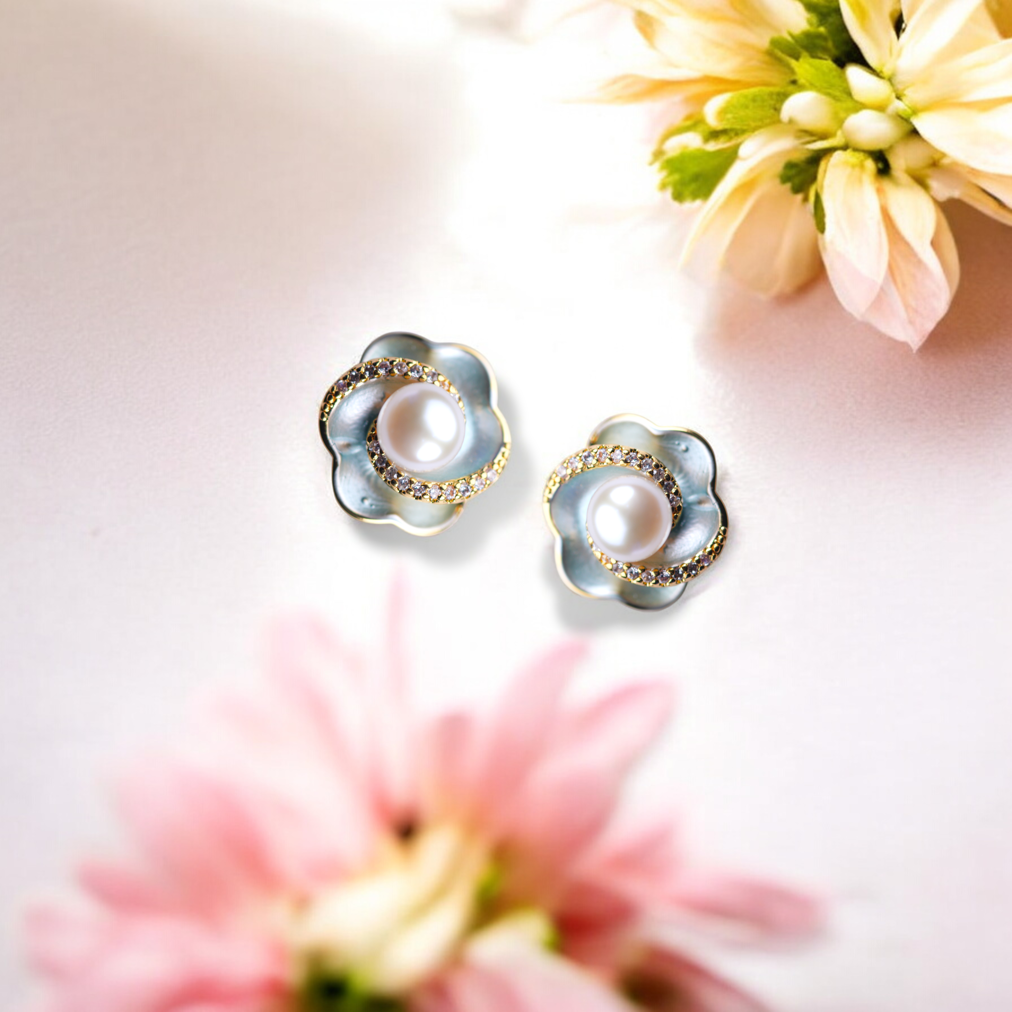 Blossom Pearl Stud Earrings Set