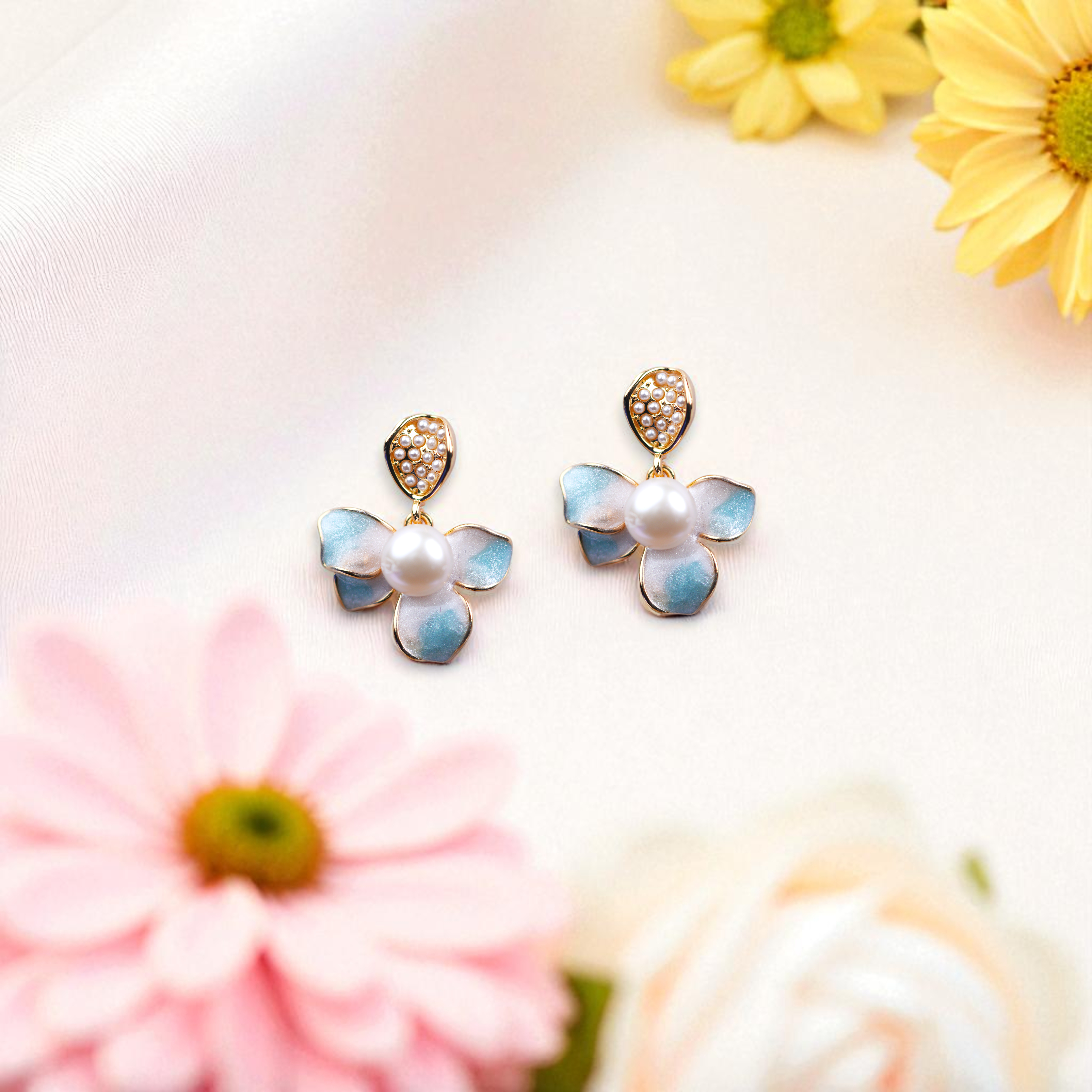 Blossom Pearl Stud Earrings Set