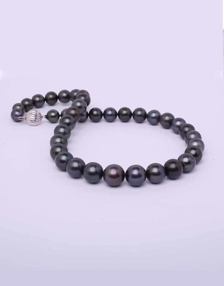 Round Black Tahitian Saltwater Pearl Necklace 11–14.9mm, AA+