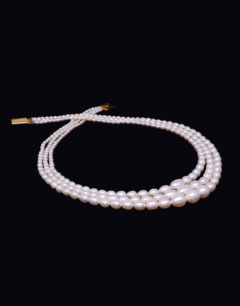 The White Freshwater Oval Shape Graded Pearl Necklace Mangatrai Gems