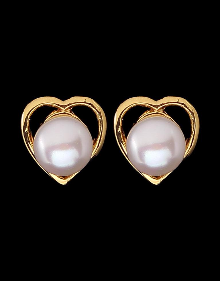 Decorative White Freshwater Pearl Heart Shape Stud Earring