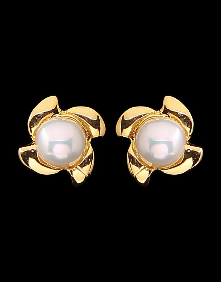 Elegant Freshwater Pearl Fancy Stud Earrings