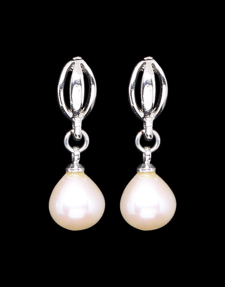 Beautiful Freshwater Pearl Fancy Stud Earrings