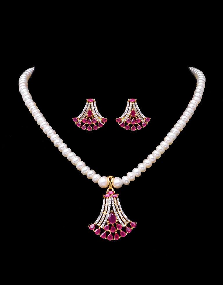 Gorgeous Freshwater Pearl Set with Red Studded Stone Pendant