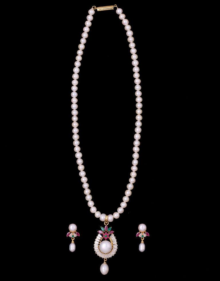 Stone Studded Pearl Charms Tangled in Round Beaded Pearl Set