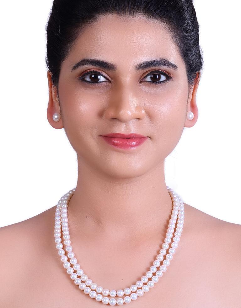 The Luminous Round White Freshwater Pearl Graded Necklace