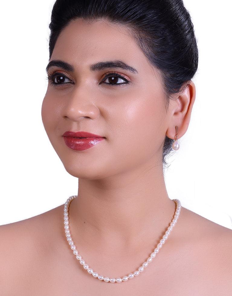 Sparkling White Freshwater Oval Shape Pearl Necklace