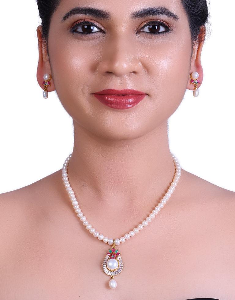 Stone Studded Pearl Charms Tangled in Round Beaded Pearl Set