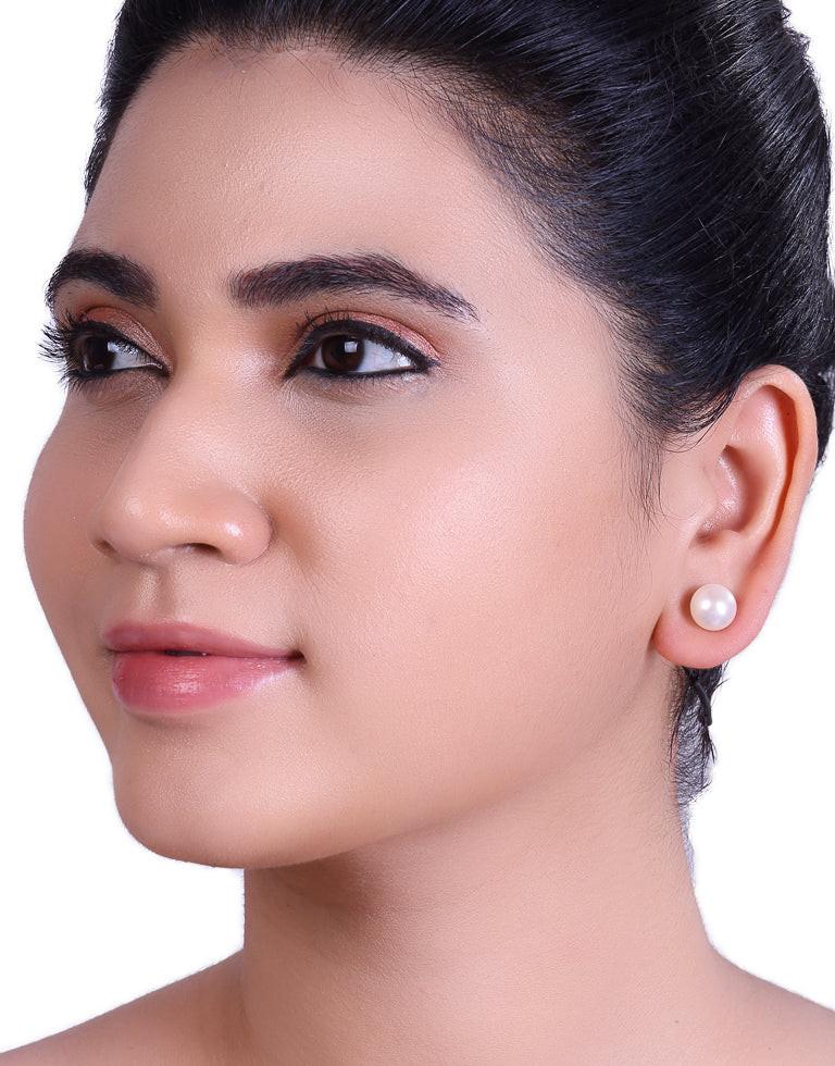 Elite Collection White Freshwater Pearl Stud Earring