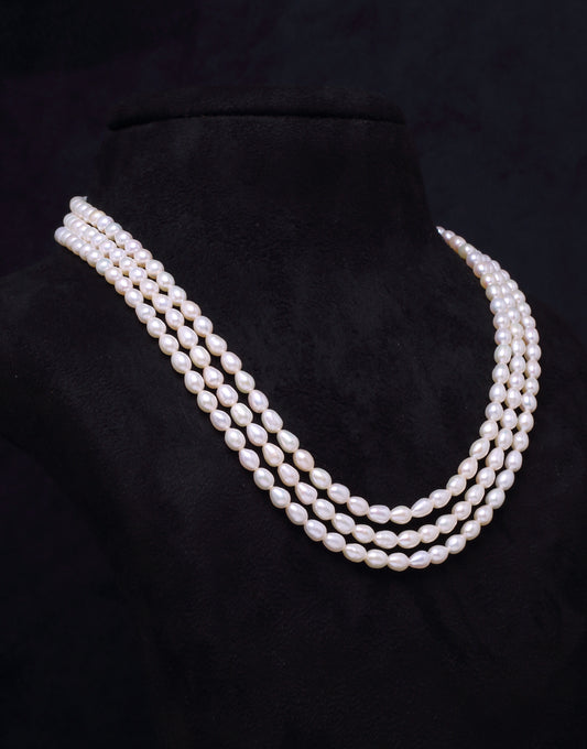 Lustrous White Freshwater Oval Shape Pearl Necklace