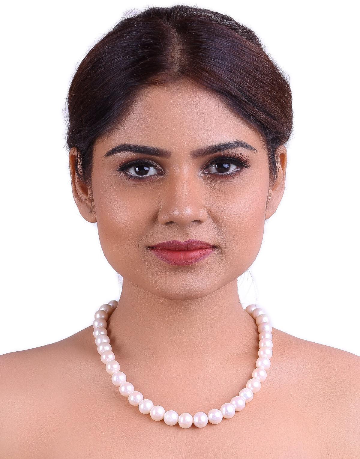 Radiant Smooth Round Pearl Necklace