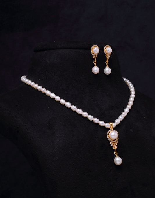 Freshwater Pearl Surrounded In Cz Stones, Beaded Pearls Necklace Set