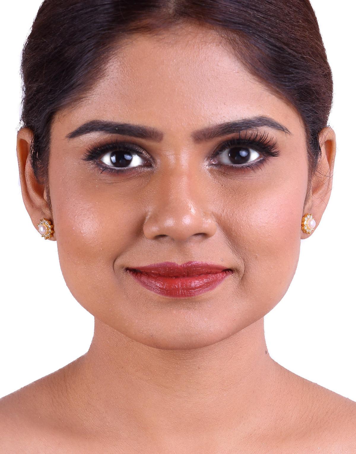 Freshwater Pearl With Cubic Zircon Fancy Stud