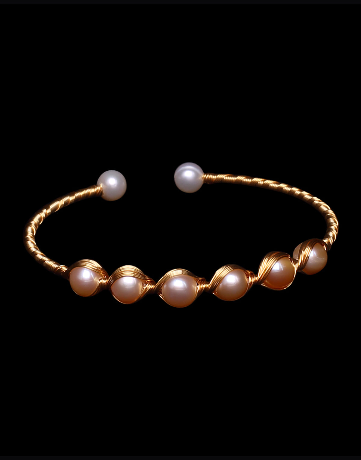 Fancy Pink Round Freshwater Pearl Bracelet