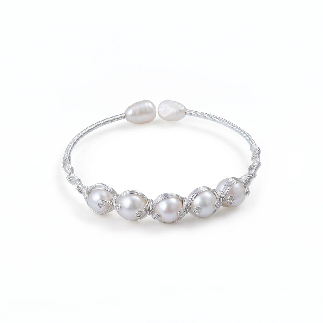 White Harmony 5 Freshwater Pearl Bracelet