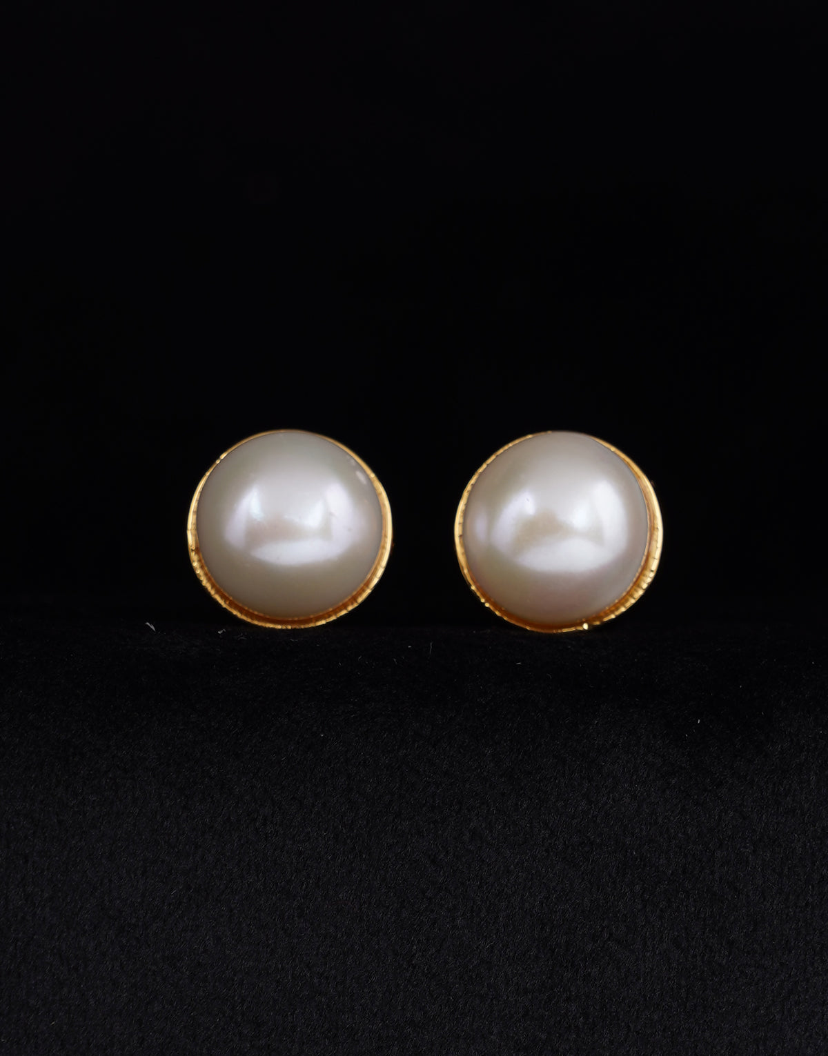 White Freshwater Pearl Cufflinks