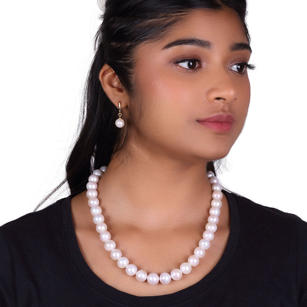 White Freshwater Pearl Necklace Set