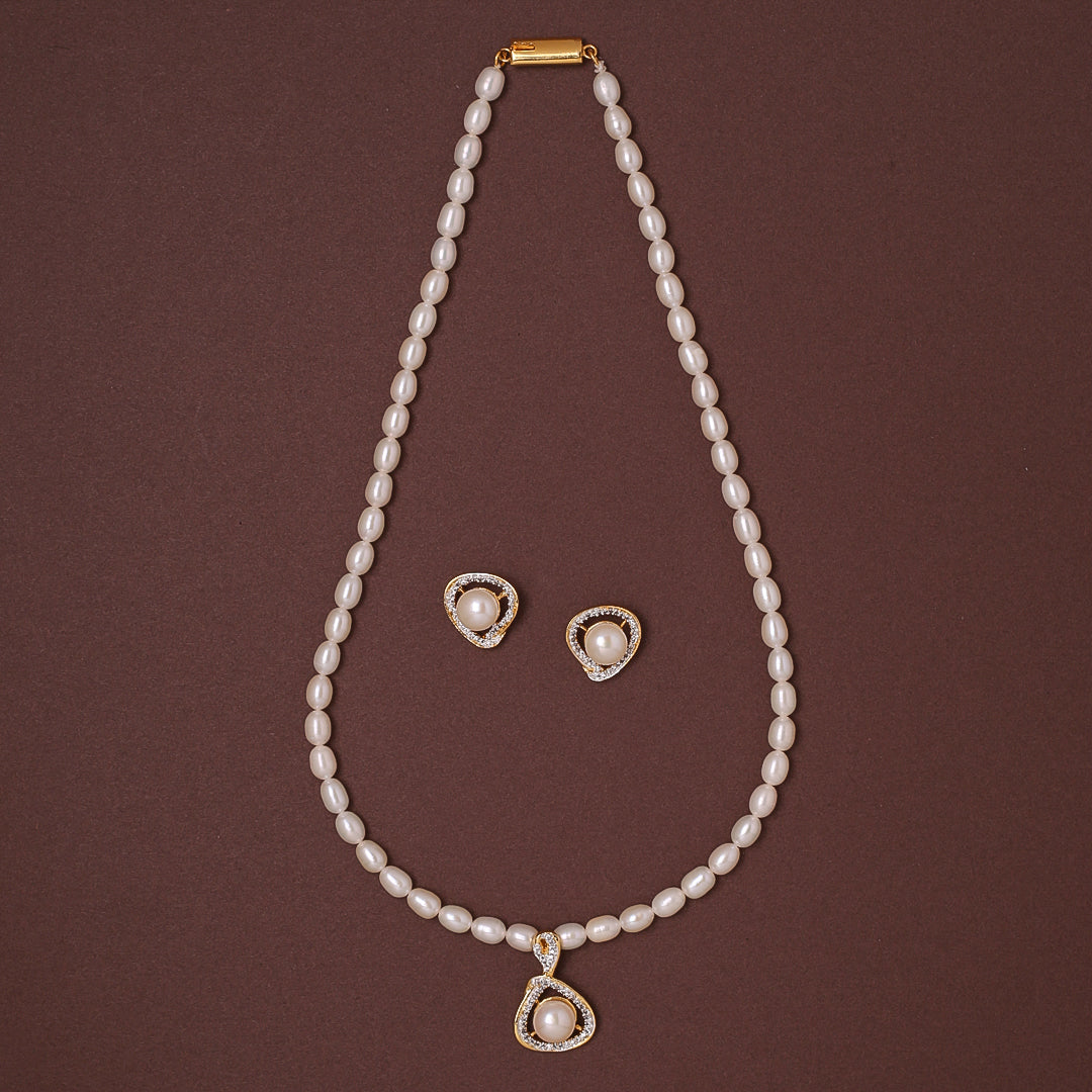 Freshwater Oval Shape GraceStone Cultured Pearl Beaded Set