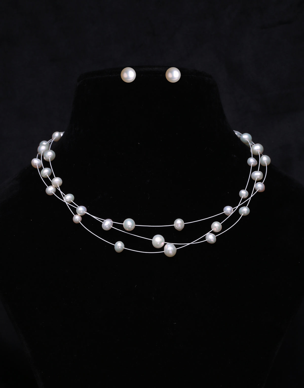 Stylish 3 Layer White Freshwater Wire Pearl Necklace Set