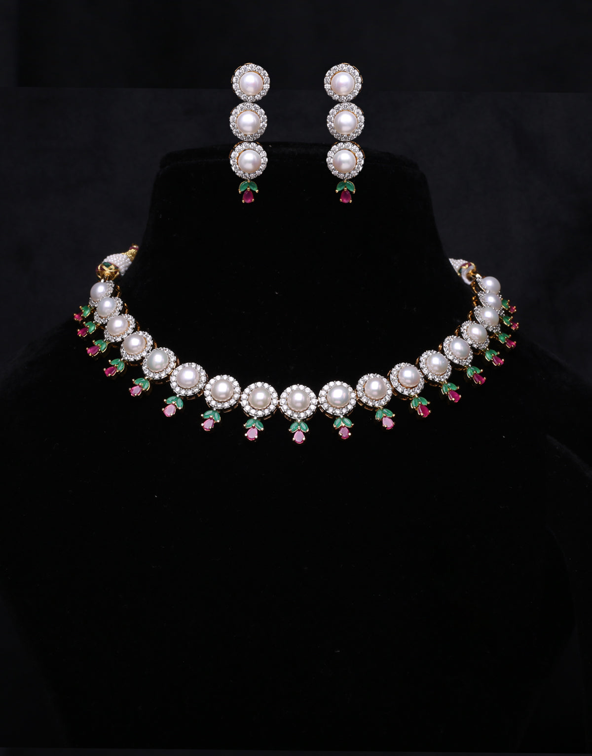 Traditional Button-Shaped Freshwater Pearl Choker Set