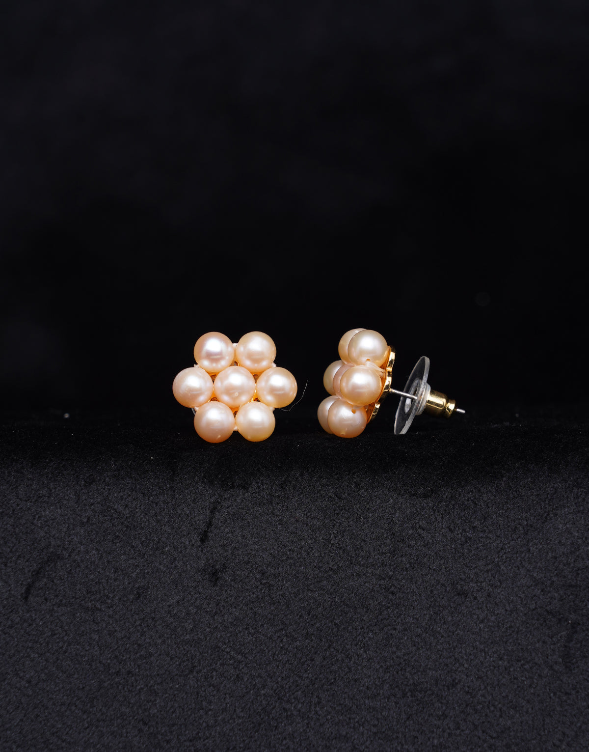 Freshwater Seven Pearl Studded Flower Earring