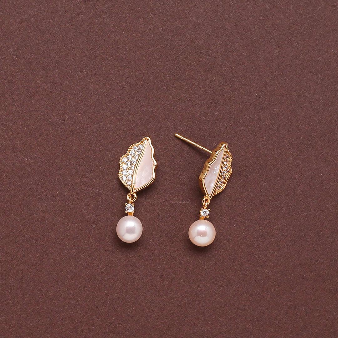 Lustrous Leaf Drops Freshwater White Pearls